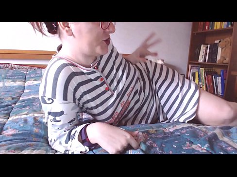 ❤️ Huelt dëse grousse schwaarze Hunn an Ärem Mond klenge Sklave ️❌ Pornovideo op Porno lb.kutjeporno.ru